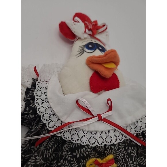 Vintage Handmade Mother Hen and Chick, 23” Long With “Dress Pouch” Hand Covering - Picture 7 of 13